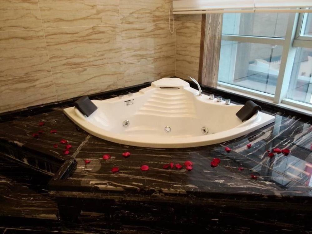 CTU Chengdu Hello Hotel المظهر الخارجي الصورة
